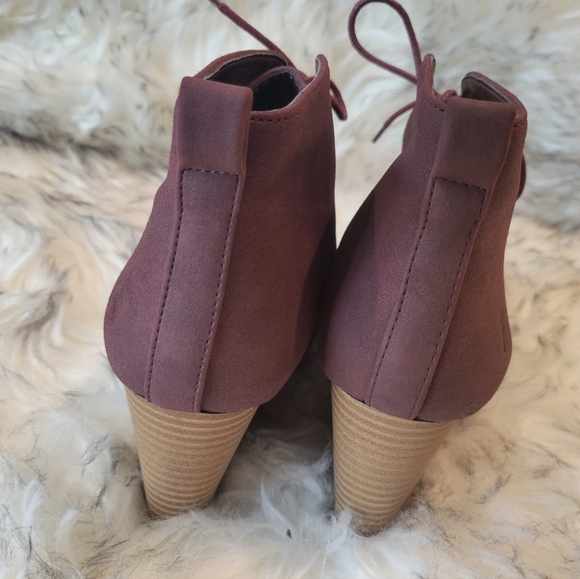 Nautica Rhodes mauve wedge booties 8 - Picture 4 of 11